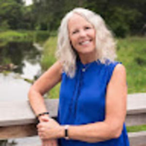 Meet your Posher, Regina